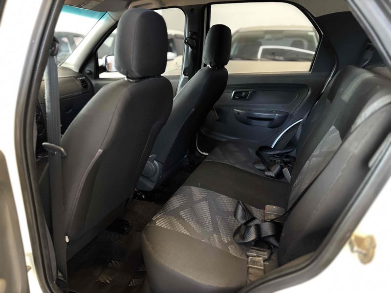 FIAT PALIO 1.0 MPI FIRE 8V 2016/2017 LEHMEN VEÍCULOS VENÂNCIO AIRES / Carros no Vale