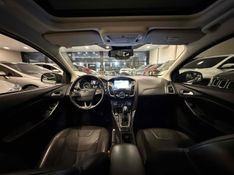 FORD FOCUS 2.0 TITANIUM 16V POWERSHIFT 2017/2017 LEHMEN VEÍCULOS VENÂNCIO AIRES / Carros no Vale