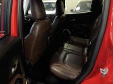 JEEP RENEGADE 1.8 16V 2016/2016 LEHMEN VEÍCULOS VENÂNCIO AIRES / Carros no Vale