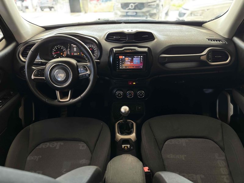 JEEP RENEGADE 1.8 16V 2016/2016 LEHMEN VEÍCULOS VENÂNCIO AIRES / Carros no Vale