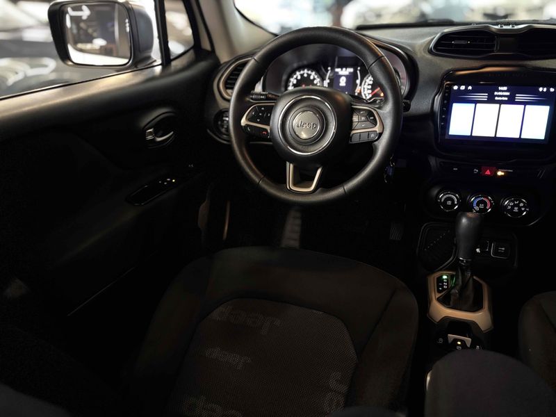 JEEP RENEGADE 1.8 16V SPORT 2016/2017 LEHMEN VEÍCULOS VENÂNCIO AIRES / Carros no Vale