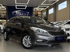 KIA CERATO 1.6 SX 16V 2013/2014 LEHMEN VEÍCULOS VENÂNCIO AIRES / Carros no Vale