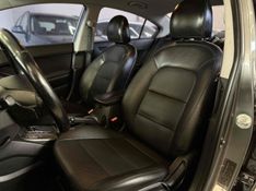 KIA CERATO 1.6 SX 16V 2013/2014 LEHMEN VEÍCULOS VENÂNCIO AIRES / Carros no Vale