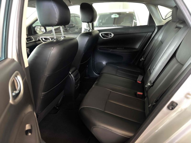 NISSAN SENTRA 2.0 SV 16V FLEXSTART 2020/2020 LEHMEN VEÍCULOS VENÂNCIO AIRES / Carros no Vale