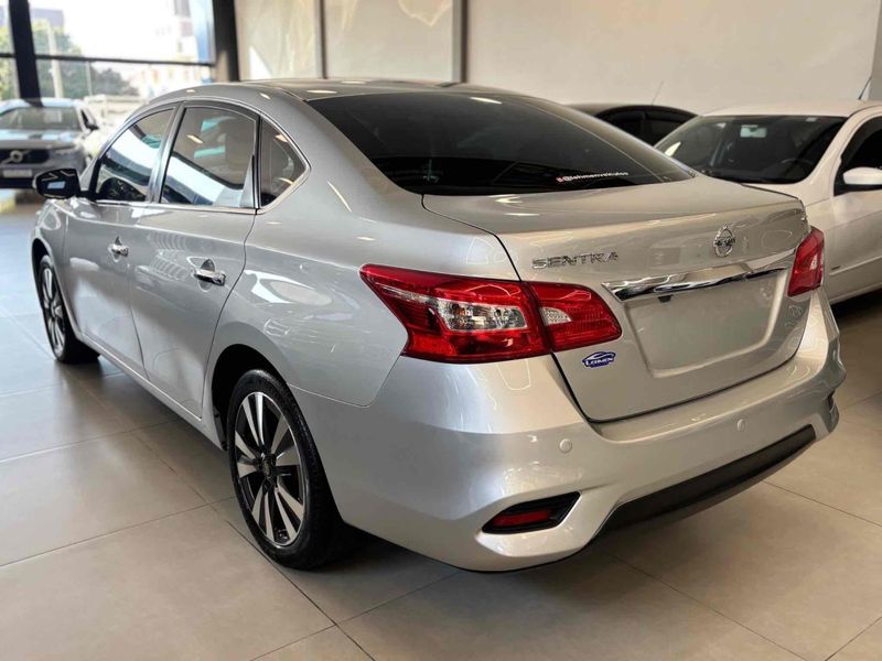 NISSAN SENTRA 2.0 SV 16V FLEXSTART 2020/2020 LEHMEN VEÍCULOS VENÂNCIO AIRES / Carros no Vale