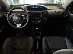 TOYOTA ETIOS 1.5 XS SEDAN 16V 2018/2018 LEHMEN VEÍCULOS VENÂNCIO AIRES / Carros no Vale