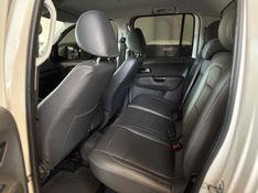 VOLKSWAGEN AMAROK 2.0 TRENDLINE 4X4 CD 16V TURBO INTERCOOLER 2015/2015 LEHMEN VEÍCULOS VENÂNCIO AIRES / Carros no Vale