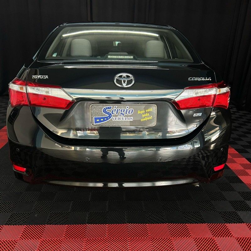Toyota COROLLA GLi 1.8 2017/2017 SÉRGIO VEÍCULOS TEUTÔNIA / Carros no Vale