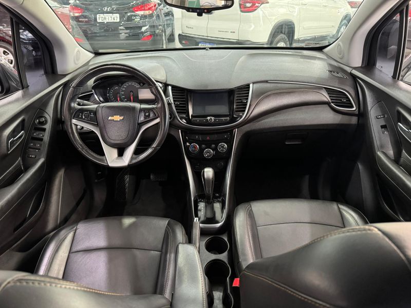 Chevrolet Tracker Premier 1.4 Turbo 16v 2018/2019 SIM AUTOMÓVEIS ROLANTE / Carros no Vale