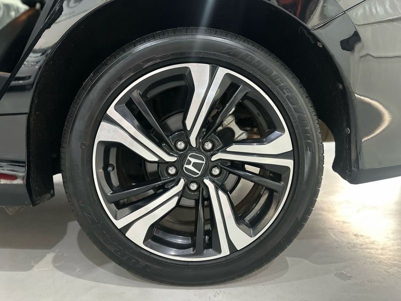 Honda Civic 2.0 16v Flexone Exl Cvt 2018/2018 SIM AUTOMÓVEIS ROLANTE / Carros no Vale