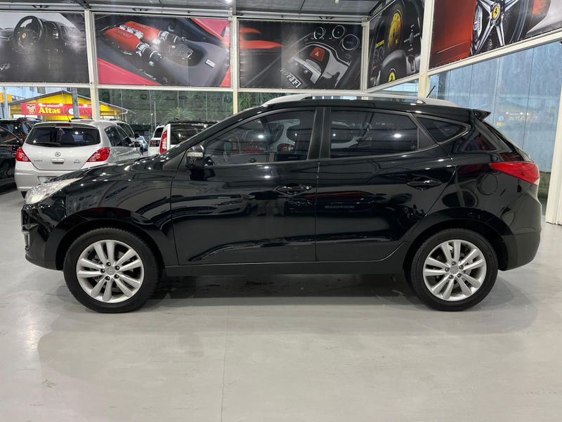 Hyundai Ix35 2.0 16v 2014/2015 SIM AUTOMÓVEIS ROLANTE / Carros no Vale