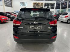 Hyundai Ix35 2.0 16v 2014/2015 SIM AUTOMÓVEIS ROLANTE / Carros no Vale