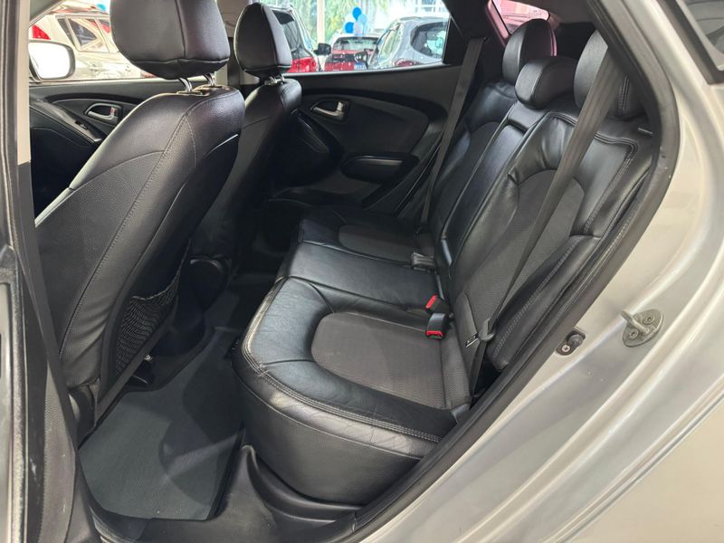 Hyundai Ix35 B 2013/2014 SIM AUTOMÓVEIS ROLANTE / Carros no Vale