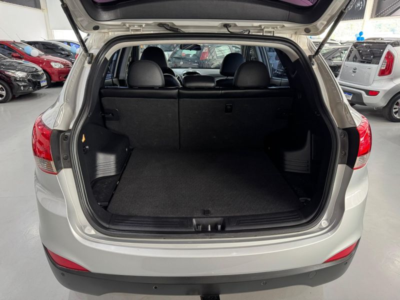 Hyundai Ix35 B 2013/2014 SIM AUTOMÓVEIS ROLANTE / Carros no Vale