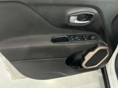Jeep Renegade 2.0 16v Turbo Sport 4×4 2015/2016 SIM AUTOMÓVEIS ROLANTE / Carros no Vale