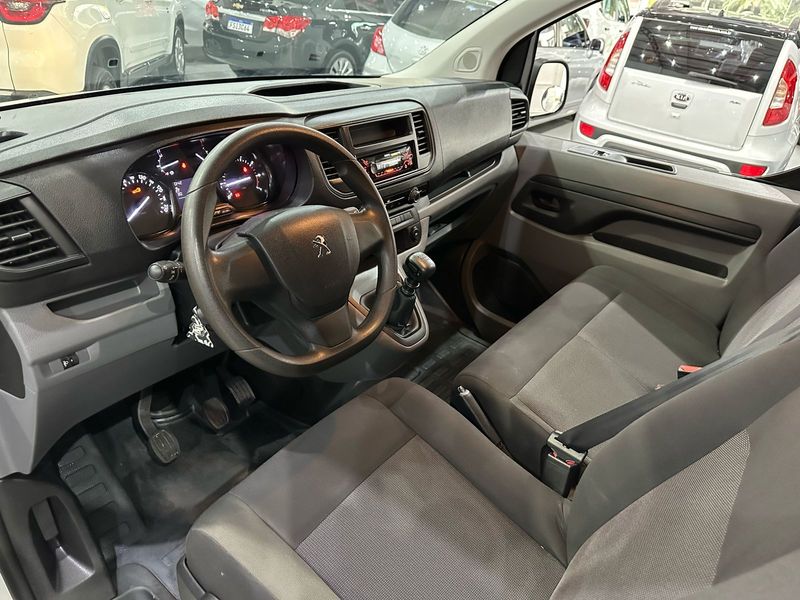 Peugeot Expert Business Pack 2020/2021 SIM AUTOMÓVEIS ROLANTE / Carros no Vale