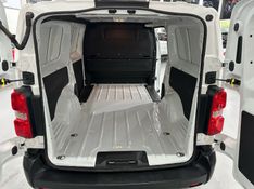 Peugeot Expert Business Pack 2020/2021 SIM AUTOMÓVEIS ROLANTE / Carros no Vale
