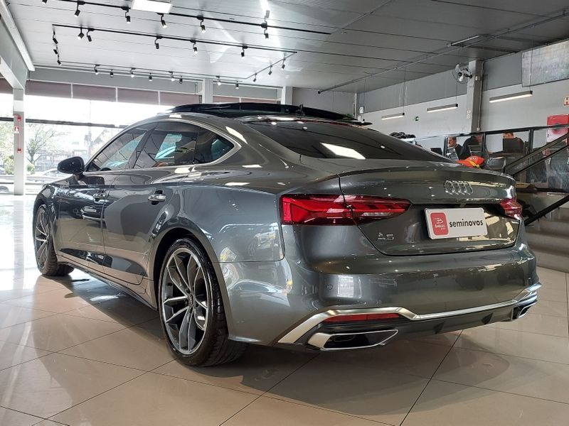 Audi A5 2.0 TFSI GASOLINA SPORTBACK S LINE S TRONIC 2023/2023 BETIOLO NOVOS E SEMINOVOS LAJEADO / Carros no Vale