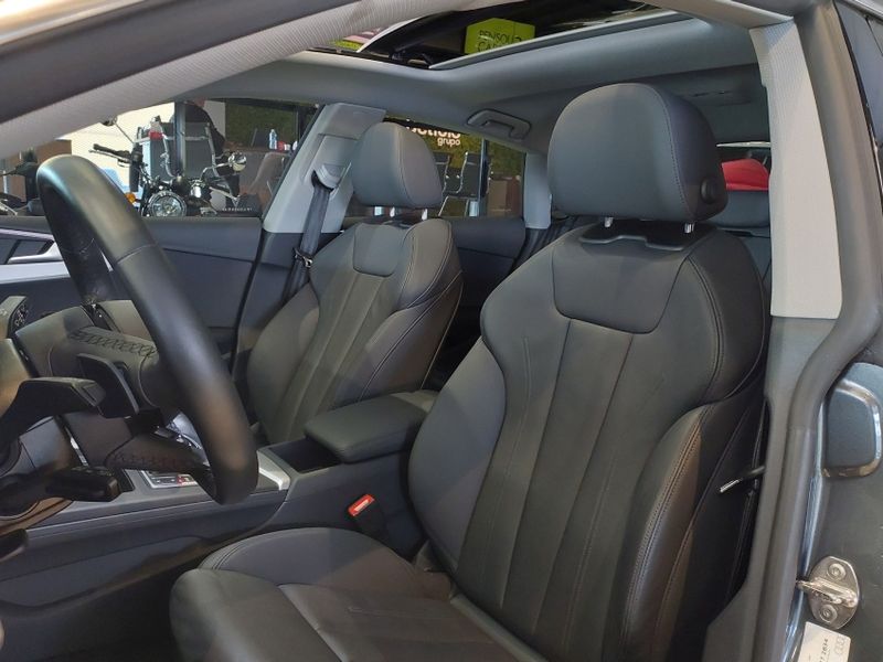 Audi A5 2.0 TFSI GASOLINA SPORTBACK S LINE S TRONIC 2023/2023 BETIOLO NOVOS E SEMINOVOS LAJEADO / Carros no Vale
