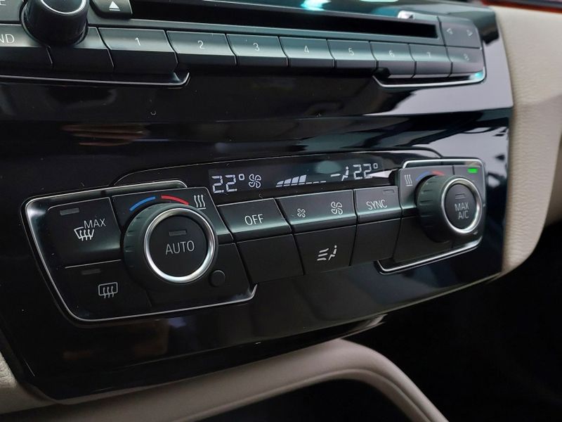 BMW X1 2.0 16V TURBO ACTIVEFLEX SDRIVE20I 4P AUTOMÁTICO 2018/2019 BETIOLO NOVOS E SEMINOVOS LAJEADO / Carros no Vale