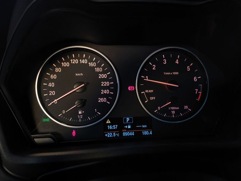 BMW X1 2.0 16V TURBO ACTIVEFLEX SDRIVE20I 4P AUTOMÁTICO 2016/2016 BETIOLO NOVOS E SEMINOVOS LAJEADO / Carros no Vale