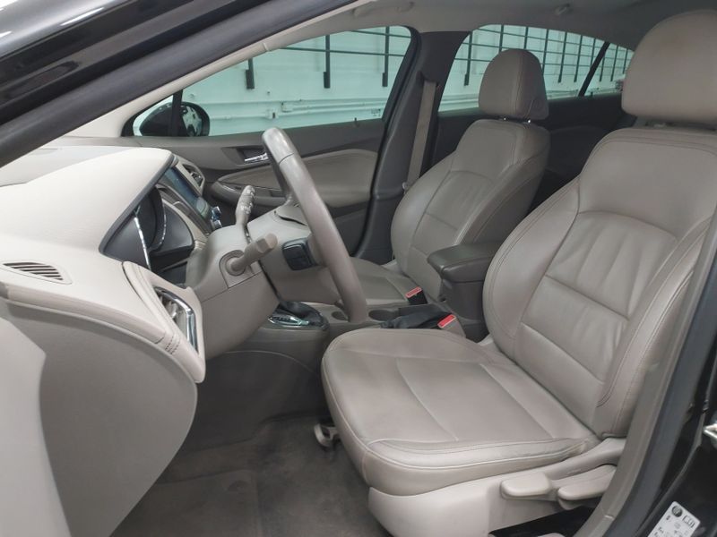 Chevrolet CRUZE 1.4 TURBO LTZ 16V FLEX 4P AUTOMÁTICO 2018/2018 BETIOLO NOVOS E SEMINOVOS LAJEADO / Carros no Vale