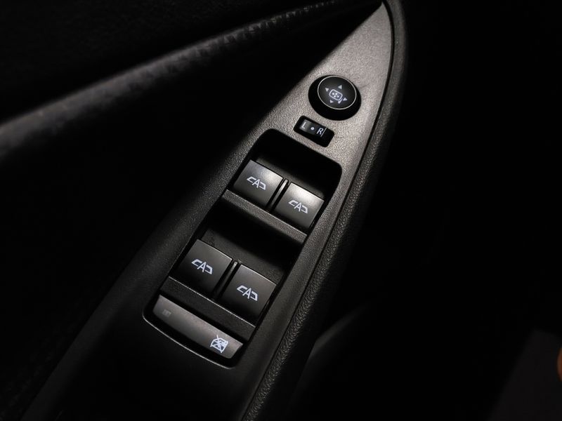 Chevrolet ONIX 1.0 FLEX LT MANUAL 2022/2023 BETIOLO NOVOS E SEMINOVOS LAJEADO / Carros no Vale