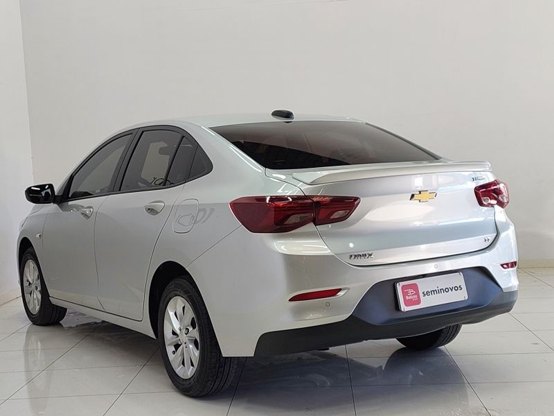 Chevrolet ONIX 1.0 FLEX LT MANUAL 2020/2020 BETIOLO NOVOS E SEMINOVOS LAJEADO / Carros no Vale