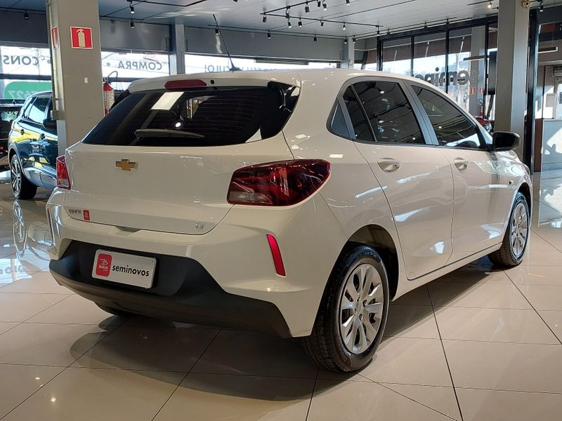 Chevrolet ONIX 1.0 FLEX LT MANUAL 2022/2023 BETIOLO NOVOS E SEMINOVOS LAJEADO / Carros no Vale