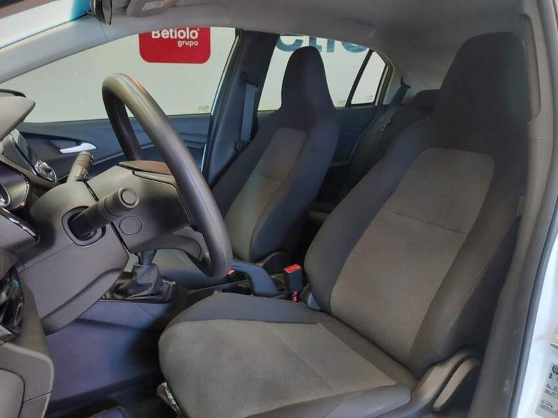 Chevrolet ONIX 1.0 FLEX MANUAL 2023/2024 BETIOLO NOVOS E SEMINOVOS LAJEADO / Carros no Vale