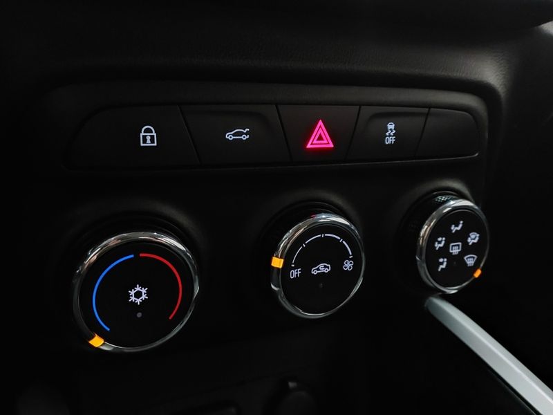 Chevrolet ONIX 1.0 TURBO FLEX LT AUTOMÁTICO 2021/2022 BETIOLO NOVOS E SEMINOVOS LAJEADO / Carros no Vale