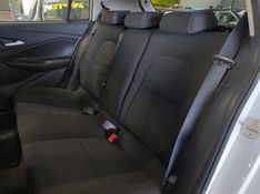 Chevrolet ONIX 1.0 TURBO FLEX LT MANUAL 2022/2023 BETIOLO NOVOS E SEMINOVOS LAJEADO / Carros no Vale