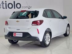 Chevrolet ONIX 1.0 TURBO FLEX LT MANUAL 2021/2022 BETIOLO NOVOS E SEMINOVOS LAJEADO / Carros no Vale