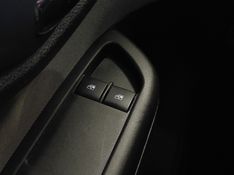 Chevrolet ONIX 1.4 MPFI LT 8V FLEX 4P MANUAL 2018/2019 BETIOLO NOVOS E SEMINOVOS LAJEADO / Carros no Vale