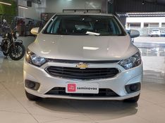 Chevrolet ONIX 1.4 MPFI LT 8V FLEX 4P MANUAL 2018/2019 BETIOLO NOVOS E SEMINOVOS LAJEADO / Carros no Vale