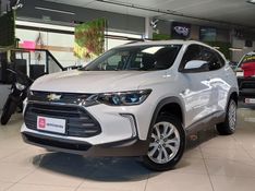 Chevrolet TRACKER 1.0 TURBO FLEX AUTOMÁTICO 2023/2024 BETIOLO NOVOS E SEMINOVOS LAJEADO / Carros no Vale