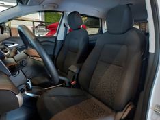 Chevrolet TRACKER 1.0 TURBO FLEX AUTOMÁTICO 2023/2024 BETIOLO NOVOS E SEMINOVOS LAJEADO / Carros no Vale