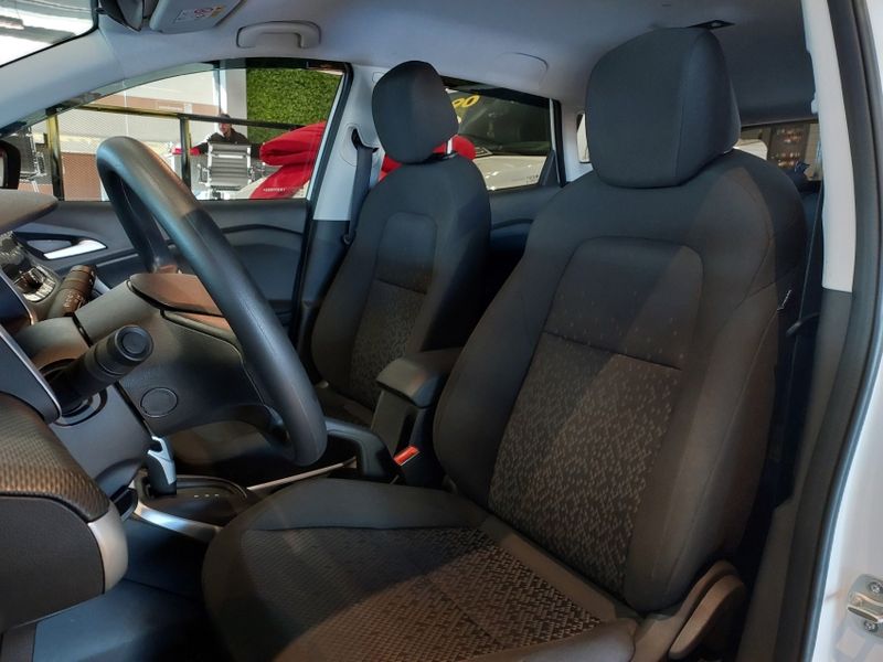 Chevrolet TRACKER 1.0 TURBO FLEX AUTOMÁTICO 2023/2024 BETIOLO NOVOS E SEMINOVOS LAJEADO / Carros no Vale
