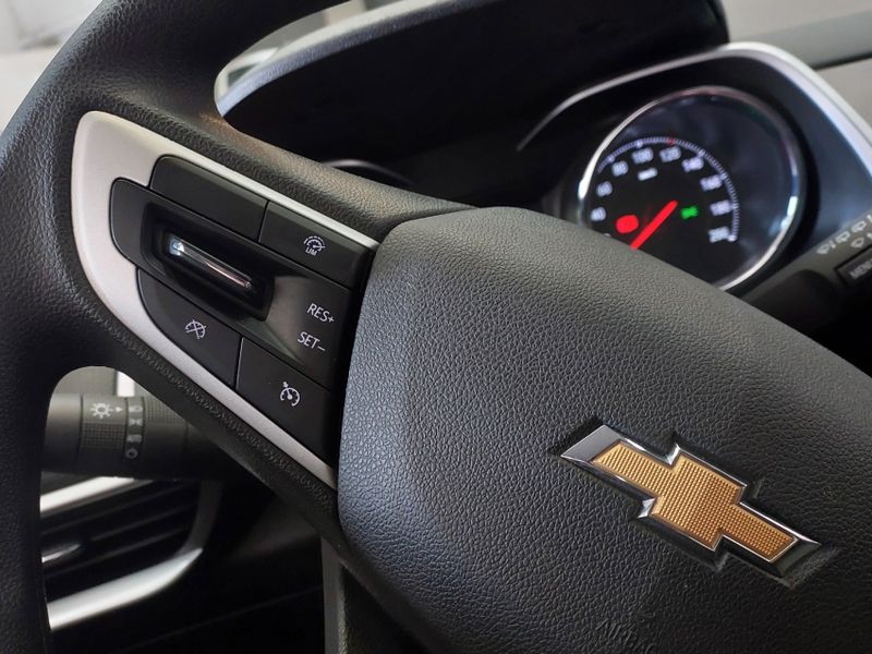 Chevrolet TRACKER 1.0 TURBO FLEX LT AUTOMÁTICO 2024/2025 BETIOLO NOVOS E SEMINOVOS LAJEADO / Carros no Vale