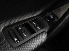Chevrolet TRACKER 1.0 TURBO FLEX LT AUTOMÁTICO 2021/2021 BETIOLO NOVOS E SEMINOVOS LAJEADO / Carros no Vale