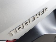 Chevrolet TRACKER 1.0 TURBO FLEX LT AUTOMÁTICO 2021/2021 BETIOLO NOVOS E SEMINOVOS LAJEADO / Carros no Vale