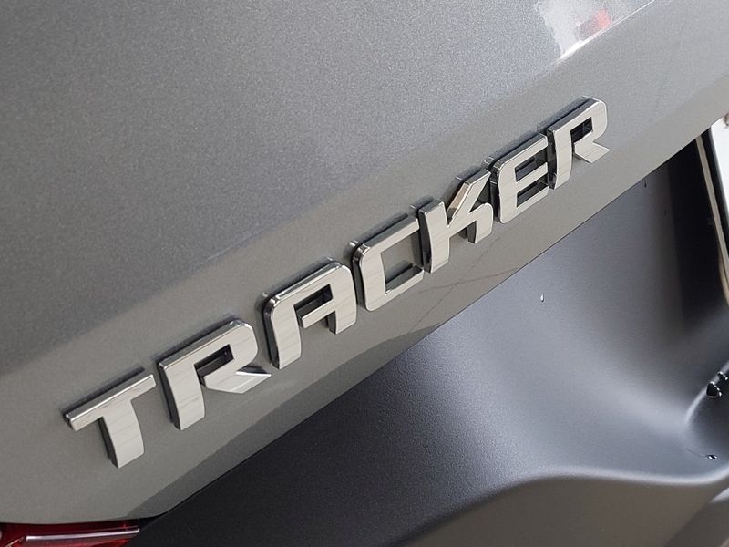 Chevrolet TRACKER 1.0 TURBO FLEX LT AUTOMÁTICO 2024/2025 BETIOLO NOVOS E SEMINOVOS LAJEADO / Carros no Vale