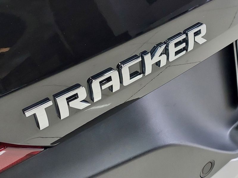 Chevrolet TRACKER 1.0 TURBO FLEX PREMIER AUTOMÁTICO 2021/2022 BETIOLO NOVOS E SEMINOVOS LAJEADO / Carros no Vale