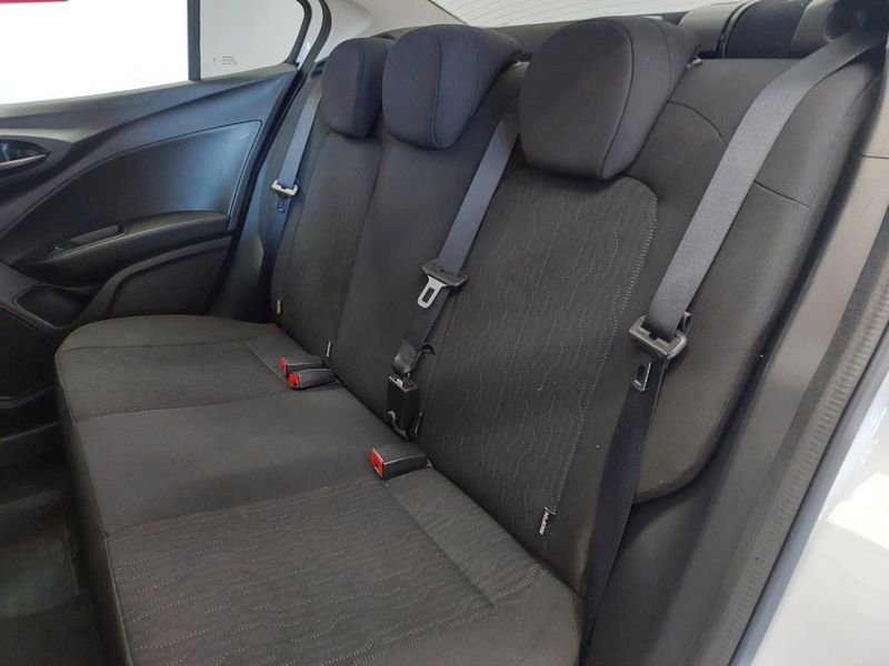 Fiat CRONOS 1.3 FIREFLY FLEX DRIVE MANUAL 2023/2024 BETIOLO NOVOS E SEMINOVOS LAJEADO / Carros no Vale