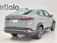 Fiat FASTBACK 1.0 TURBO 200 HYBRID AUDACE CVT 2024/2025 BETIOLO NOVOS E SEMINOVOS LAJEADO / Carros no Vale