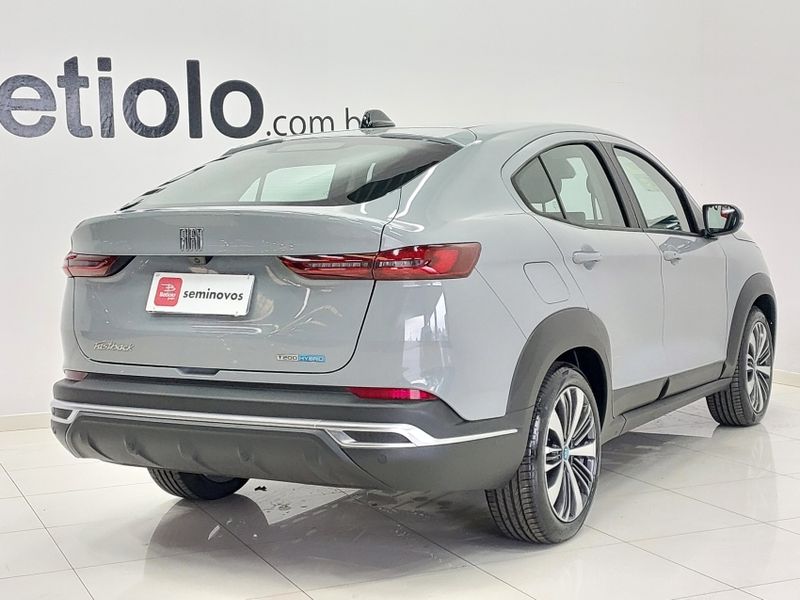 Fiat FASTBACK 1.0 TURBO 200 HYBRID AUDACE CVT 2024/2025 BETIOLO NOVOS E SEMINOVOS LAJEADO / Carros no Vale