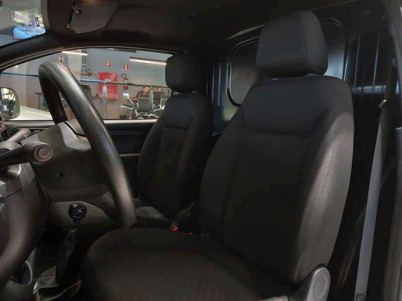Fiat FIORINO 1.4 MPI FURGÃO ENDURANCE 8V FLEX 2P MANUAL 2023/2024 BETIOLO NOVOS E SEMINOVOS LAJEADO / Carros no Vale