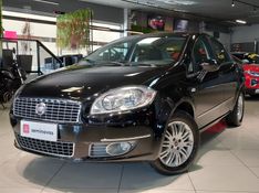 Fiat LINEA 1.8 ESSENCE 16V FLEX 4P MANUAL 2012/2013 BETIOLO NOVOS E SEMINOVOS LAJEADO / Carros no Vale