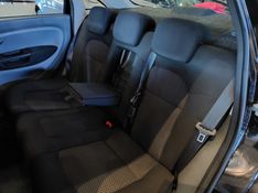 Fiat LINEA 1.8 ESSENCE 16V FLEX 4P MANUAL 2012/2013 BETIOLO NOVOS E SEMINOVOS LAJEADO / Carros no Vale