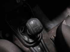 Fiat MOBI 1.0 EVO FLEX LIKE MANUAL 2022/2022 BETIOLO NOVOS E SEMINOVOS LAJEADO / Carros no Vale